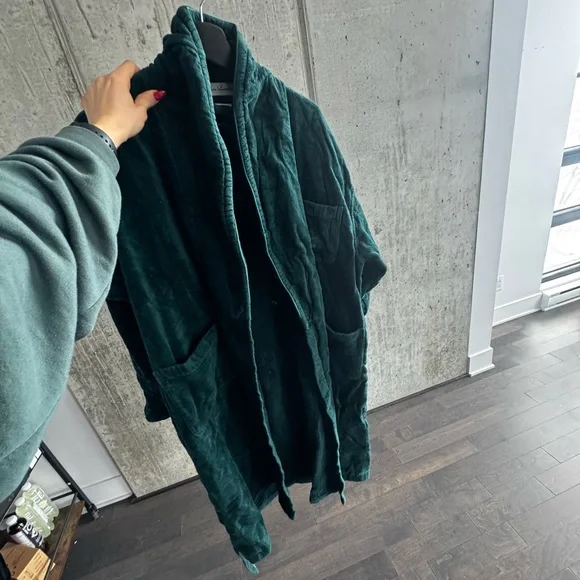 Gloria Vanderbilt Green Robe - Picture 3 of 3